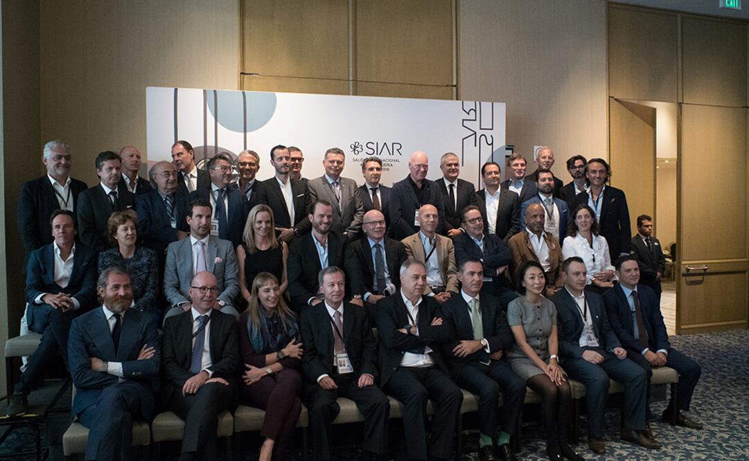 El SIAR  es el punto de encuentro para directivos, amigos de las firmas y profesionales de la industria relojera.