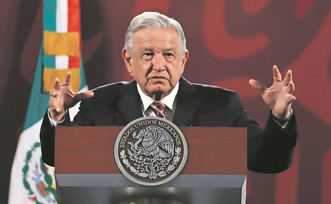 El presidente Andrés Manuel López Obrador informó que su administración mantiene conversaciones con empresarios y productores, porque una inflación alta “daña mucho” la economía popular. Foto: Berenice Fregoso/EL UNIVERSAL