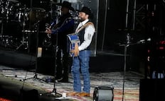 Intocable hace bailar al Zócalo tras el Grito de Independencia; así fue su concierto de casi dos horas