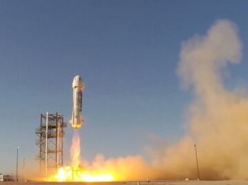 Bezos, más cerca del espacio