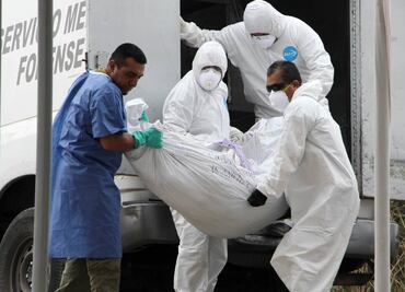 Cuerpos en Tetelcingo están enterrados como basura, acusa Sicilia