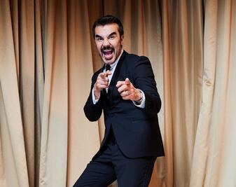 TelevisaUnivision apuesta por un "late-night tropicalizado" que conducirá Adrián Uribe