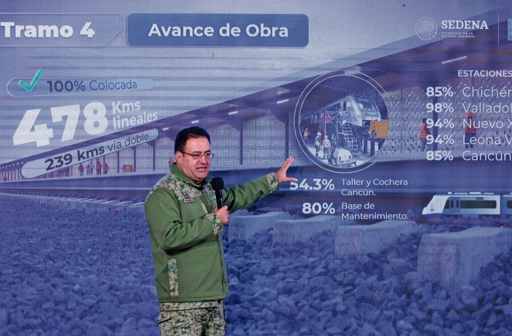 El general Óscar David Lozano Águila, encargado del Tren Maya, dijo que el inicio será la preoperación. Foto: Presidencia