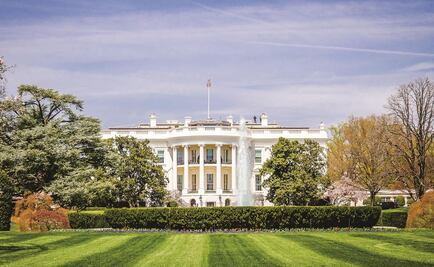 Casa Blanca condena actos "viles" contra Obama y los Clinton