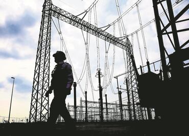 Reforma eléctrica avanza en comisiones del Senado; busca garantizar soberanía y autosuficiencia energética