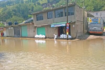Identifican 157 puntos de riesgo por lluvias en Edomex