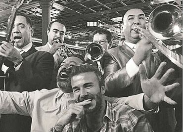 Le dan tequila y toques a Beckham