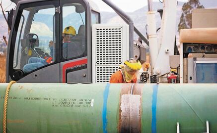 Mexico will seek to reach an agreement in dispute over pipelines