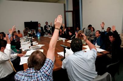 Avanza revocación de mandato en comisión de la Constituyente