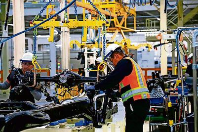 Sin infraestructura ni personal, nearshoring no se aprovechará en México: expertos