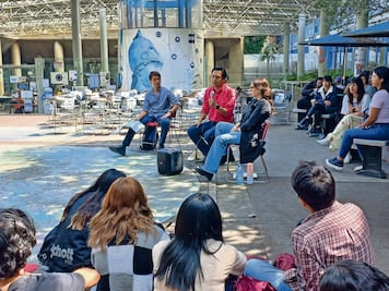 Incierto, futuro de los libros de texto gratuitos, dice Arriaga