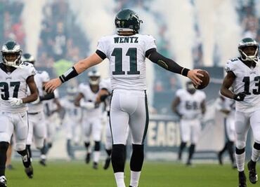 Wentz sale a burlar a Panthers