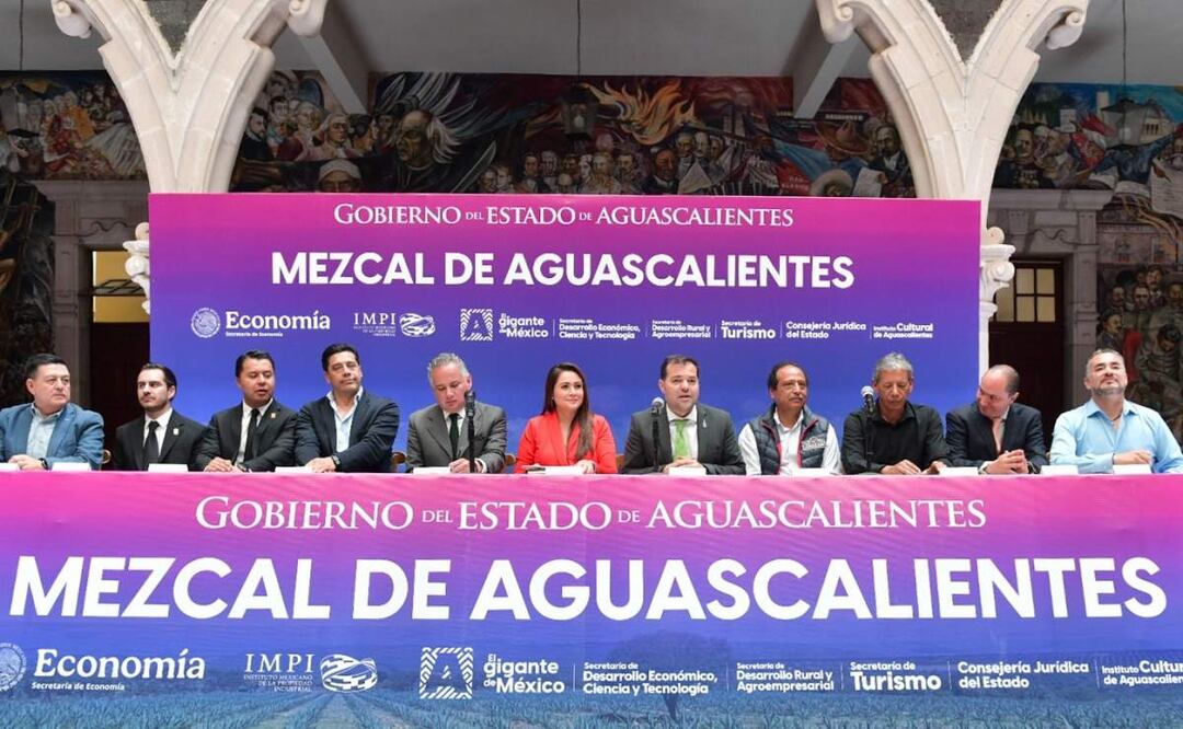 La gobernadora del estado, María Teresa Jiménez Esquivel, informó que Aguascalientes logró la denominación de origen del mezcal (30/04/2025). Foto: Especial