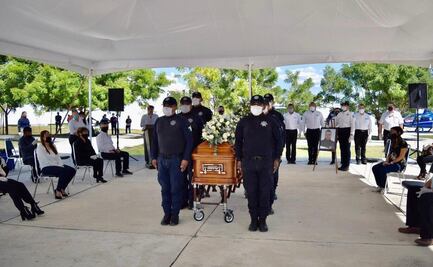 Realizan homenaje de cuerpo presente a policía asesinado en Tamaulipas