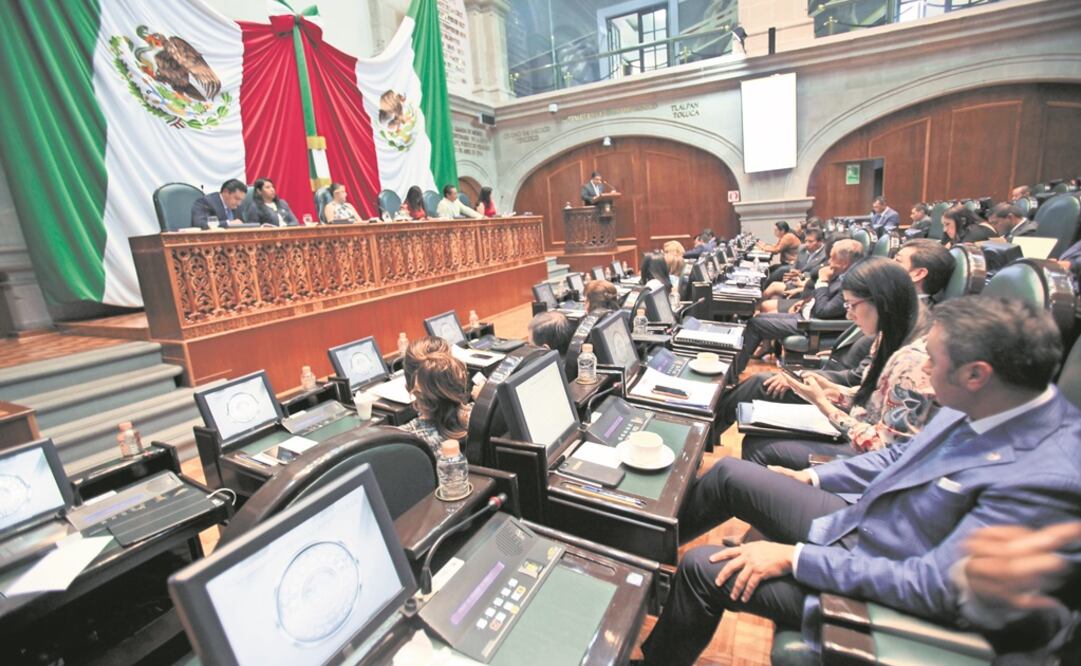 Todos los grupos parlamentarios de la Legislatura estatal, incluido el PRI, aprobaron retirarles los privilegios a los exmandatarios. ARCHIVO EL UNIVERSAL