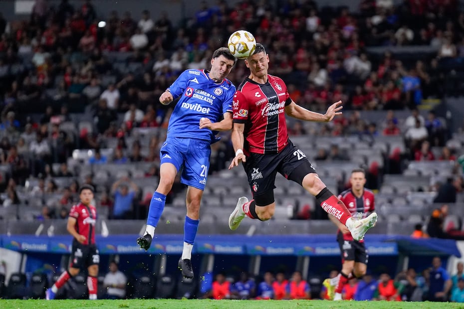 Cruz Azul y Atlas en partido, durante el partido de ida correspondiente a los Cuartos de Final del torneo Clausura 2026 - Foto: Imago7