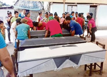 Huimanguillo despide a víctimas de pozo