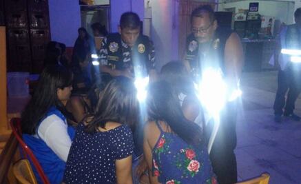 Rescatan a 18 mujeres venezolanas de presunta explotación en bar de Perú
