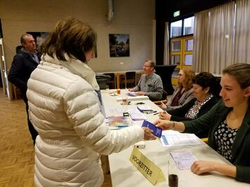 Holanda vota en elección clave para su futuro y el de Europa