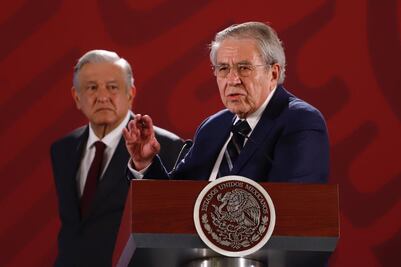 AMLO ofrece disculpa por "molestias" que causa esquema de compras de medicamentos