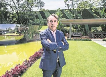 Emilio Azcárraga deja dirección general de Televisa