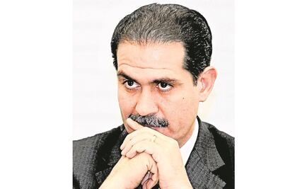 Emiten orden de captura contra Guillermo Padrés