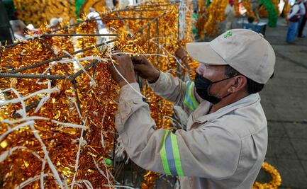 FOTOS. Alistan mosaicos luminosos para fiestas patrias en CDMX