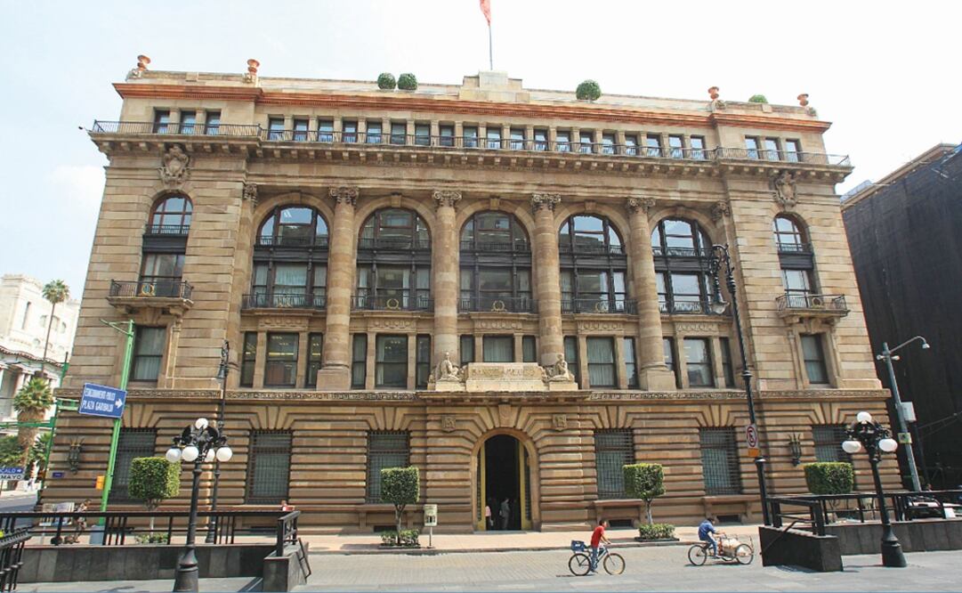 Venden 200 mdd en subasta con precio mínimo