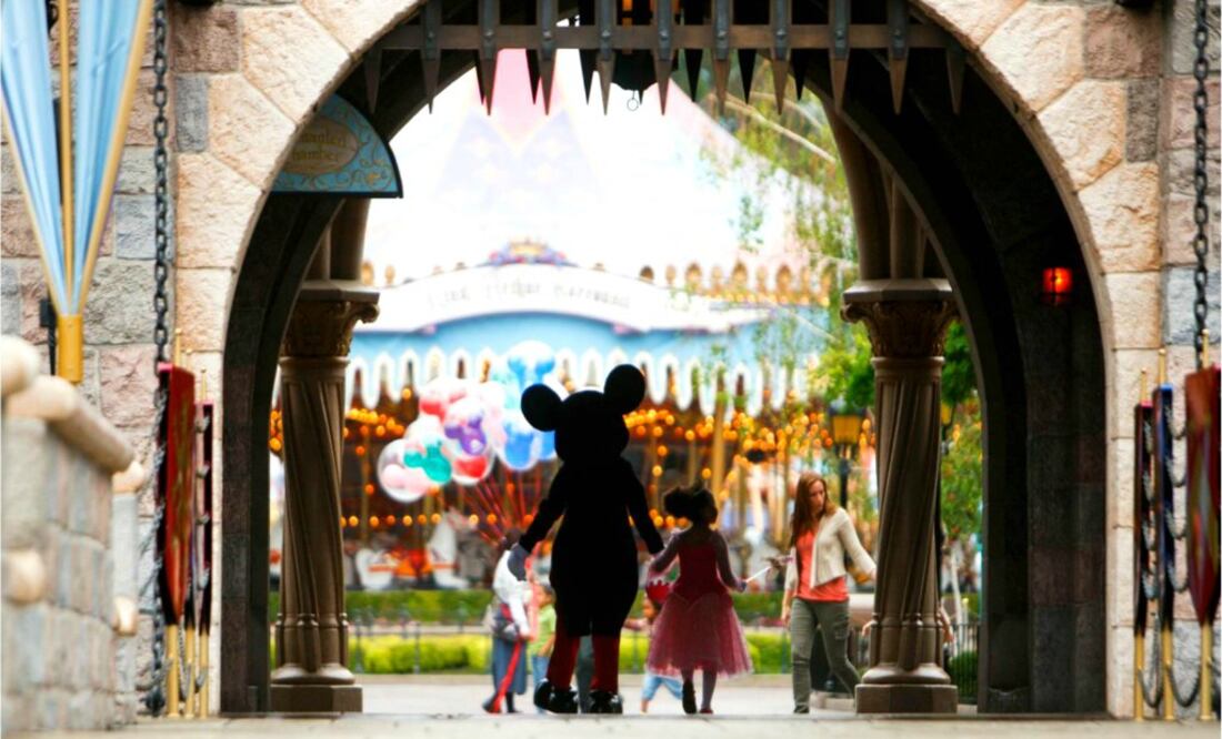 Disneyland. Cuida sus fronteras con detectores de metal. (Foto: Cortesía Disneyland)