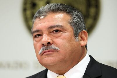 INE interpreta la ley a su modo: Raúl Morón