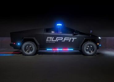 Jalisco compra camionetas Cybertruck para policía estatal; gobernador asegura es para mejorar percepción de seguridad