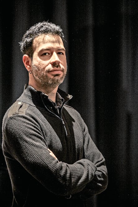 Pablos juega con sonidos, mientras la cámara encuadra el rostro de la actriz, en el filme (Especial)