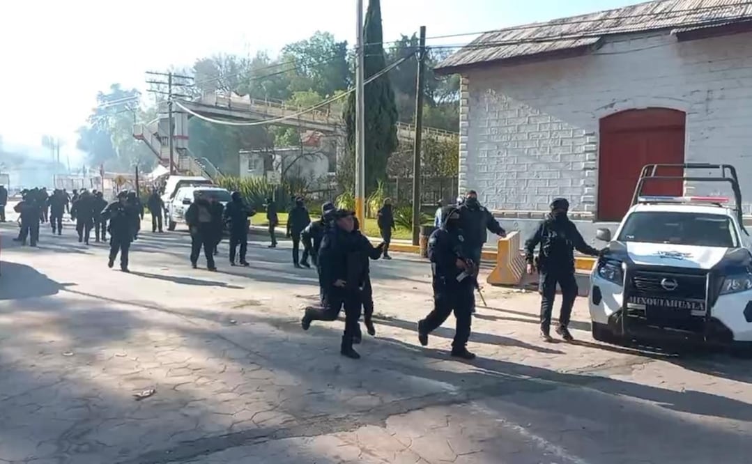 Operativo realizado en la cooperativa Cruz Azul por parte de la Fiscalía General de Justicia del Estado de México. Foto: Especial