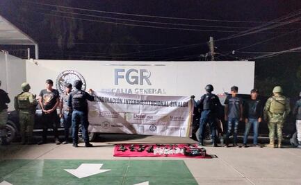 Tras persecución, militares detienen a 4 hombres armados en Culiacán; decomisan fusiles automáticos, cargadores y cartuchos