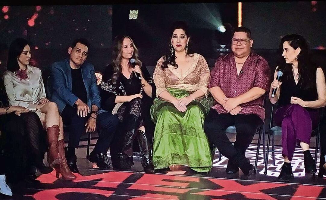 América Sierra y Regina Orozco participaron en el evento realizado en los Estudios Churubusco. Foto: César Huerta / EL UNIVERSAL