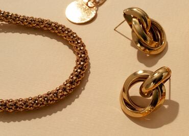 Joyerías, principales afectadas por aumento del precio del oro; así es como tratan de mitigar impacto para no afectar a compradores