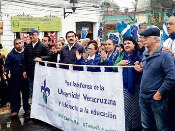 #TodosSomosUV, un filón para los políticos en Veracruz