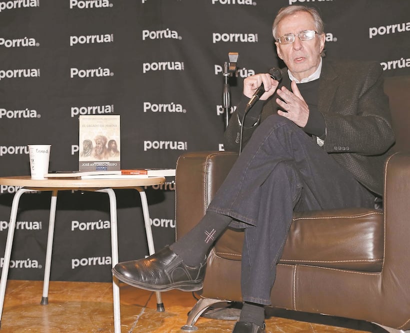 José Antonio Crespo dijo que el estudio de la Biblia es relevante porque el cristianismo configuró el destino de la civilización occidental. AGUSTÍN SALINAS. EL UNIVERSAL