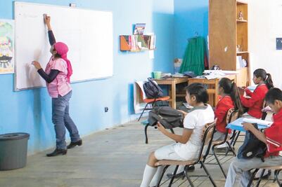 SEP presume iniciativa de reforma educativa; expertos la critican