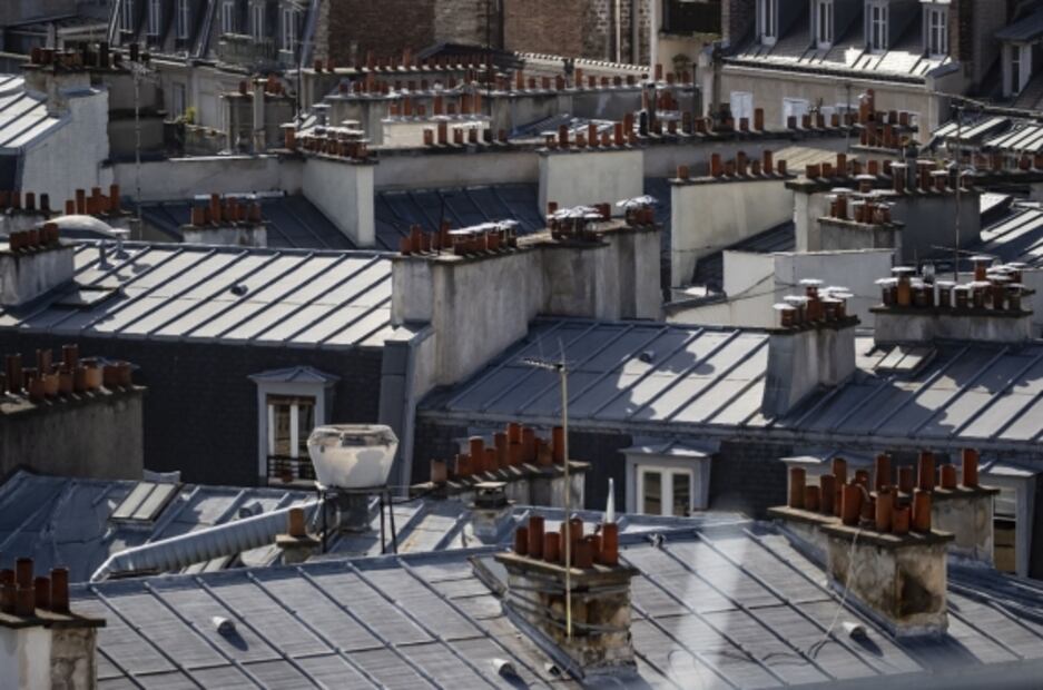 La baguete vs. el tejado parisino: una competencia por la declaración patrimonial de la Unesco