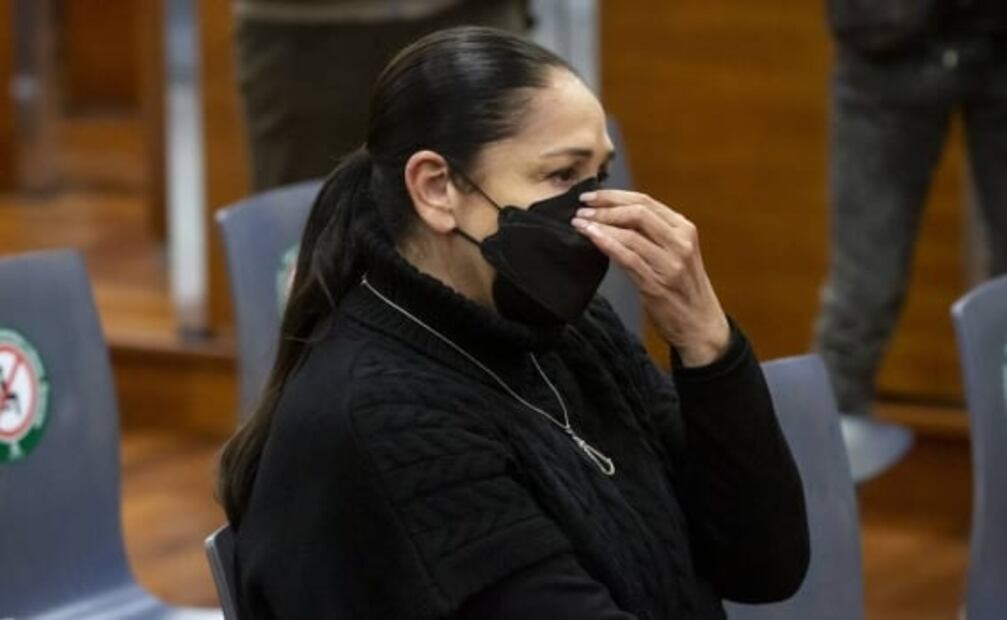 Entre lágrimas, Isabel Pantoja vuelve al banquillo de los acusados; enfrenta juicio por insolvencia