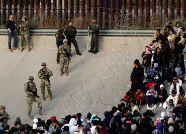 Gobierno de Trump asegura que logró el mínimo diario de cruces fronterizos en 15 años; destaca que políticas ya están funcionando