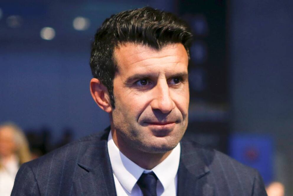 Figo presentó su candidatura para las anteriores elecciones de FIFA, pero la retiró al entender que el proceso sufría de falta de transparencia (ARCHIVO. REUTERS)