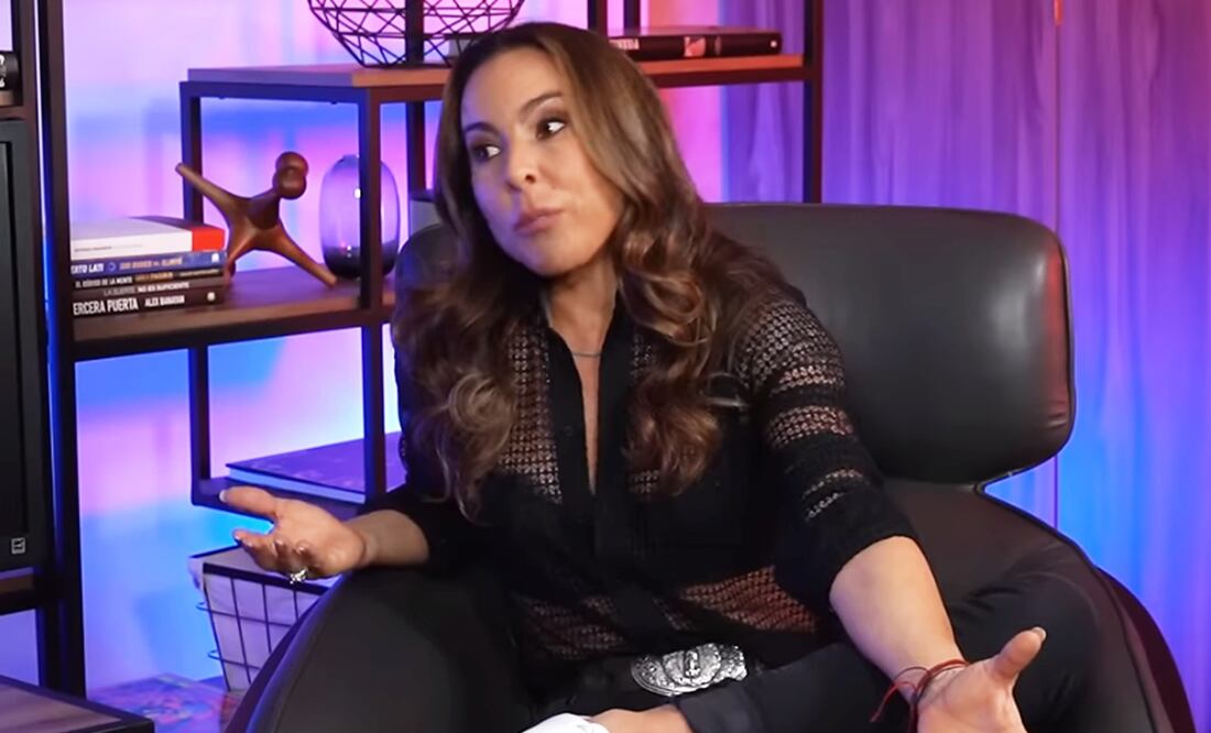 Kate del Castillo se convirtió en la más reciente invitada al programa de entrevistas de Yordi, donde hablaron de sus novelas y su carrera en Hollywood.
Foto: YouTube