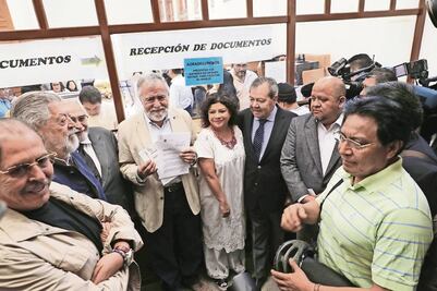 Constituyentes acuden a la Suprema Corte