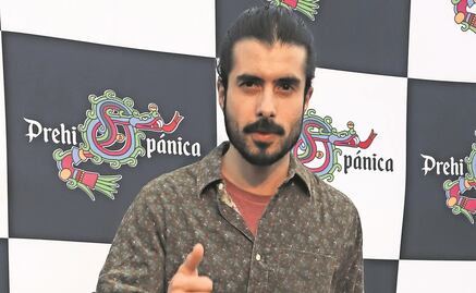 J. A. Bichir entra al mundo que le prohibieron de niño