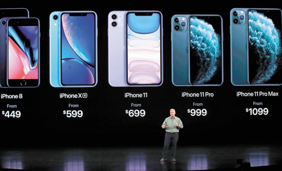 Las principales novedades del iPhone 11 Pro y 11 Pro Max es que cuentan por primera vez con tres lentes en la cámara trasera; se espera que el próximo año, la compañía revolucione sus teléfonos. JUSTIN SULLIVAN. AFP