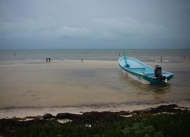Yucatán refuerza medidas por tormenta "Earl"
