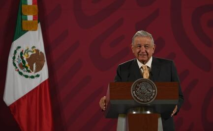 AMLO anuncia construcción de aeropuerto en Tulum