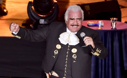 Realizan traqueotomía a Vicente Fernández para ayudarlo a respirar